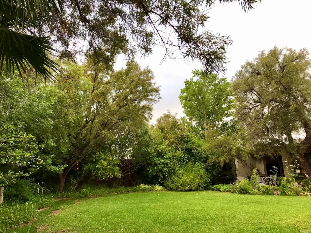 Pane Vivente Garden Cottage Beaufort West Exterior photo